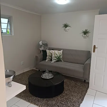 Innes Self-Catering Apartment Bloemfontein Exterior photo