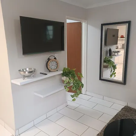 Innes Self-Catering Apartment Bloemfontein Exterior photo