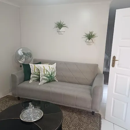 Innes Self-Catering Apartment Bloemfontein Exterior photo